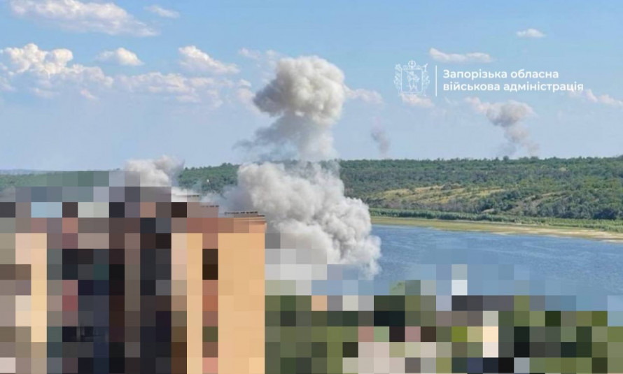 Росіяни вдарили по Центральному пляжу Запоріжжя: серед поранених діти (фото)