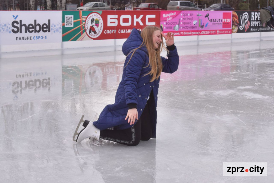 Казка мирних часів – як у Запоріжжі протягом 20 років змінювалася новорічна ялинка (фото)