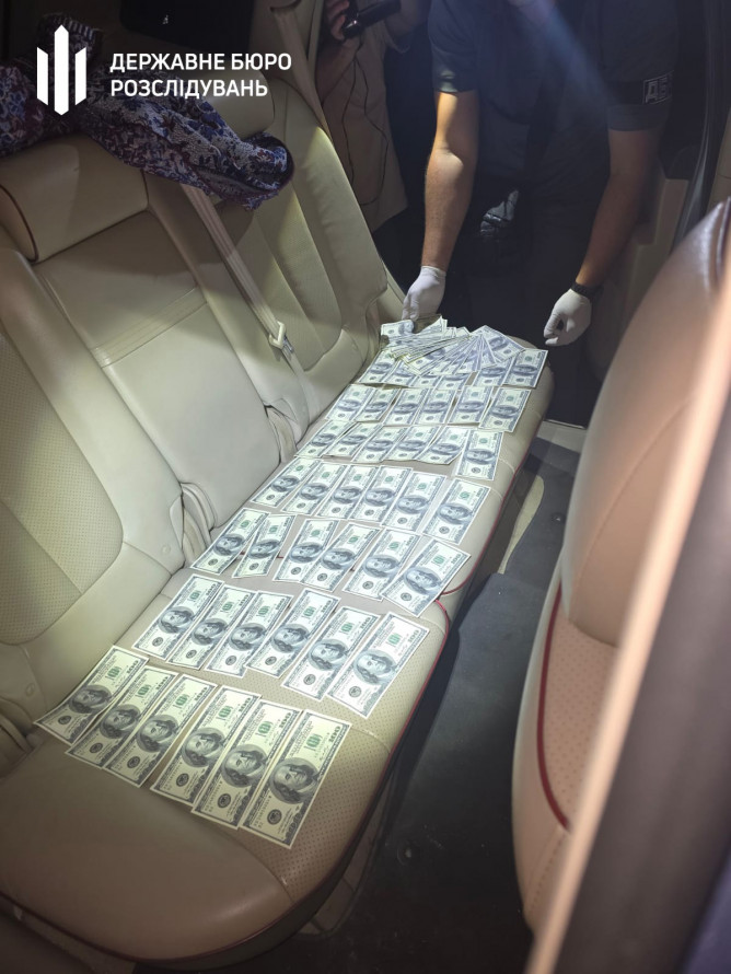 Організували втечу за кордон: у Запоріжжі судитимуть учасників нелегальної схеми (фото)