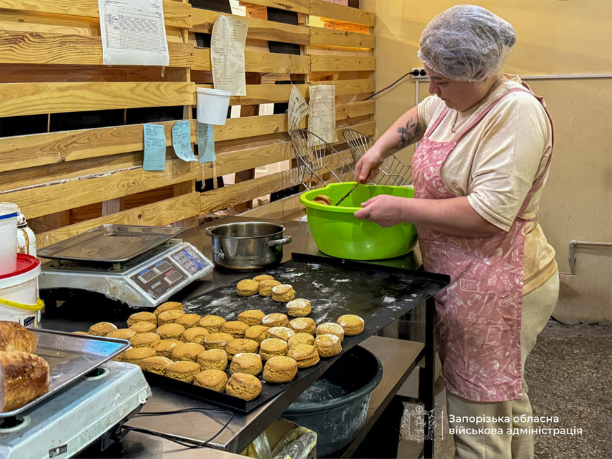 Хліб як символ нового життя - подружжя переселенців з Мелітополя відродило бізнес у Запоріжжі