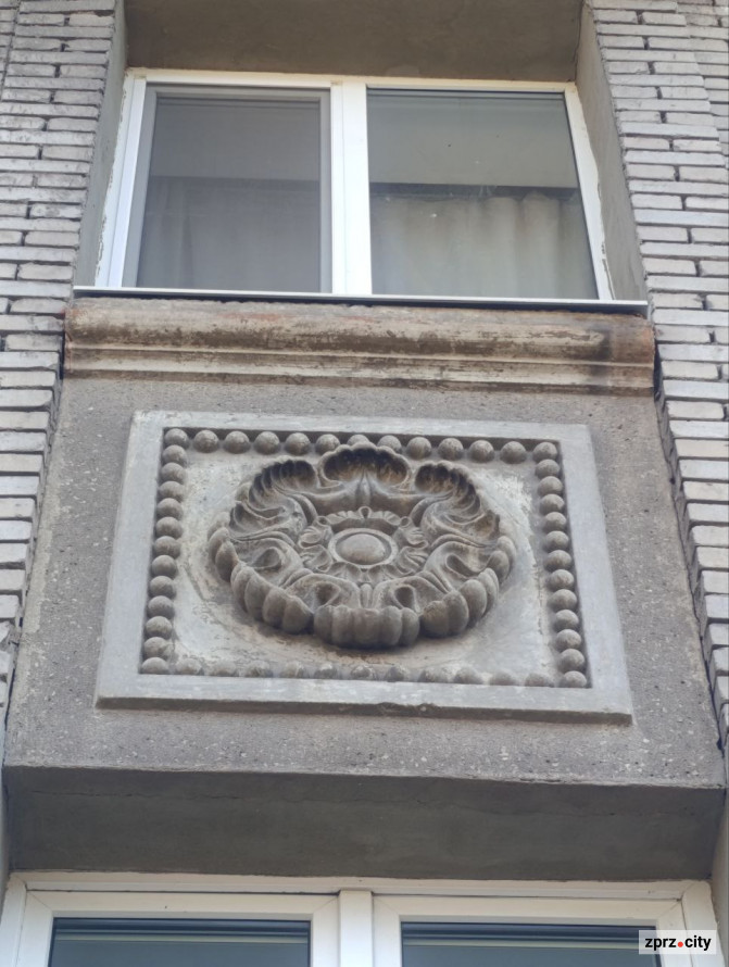 Атмосфера старого міста: які незвичайні будівлі можна побачити в історичному центрі Запоріжжя (фото)