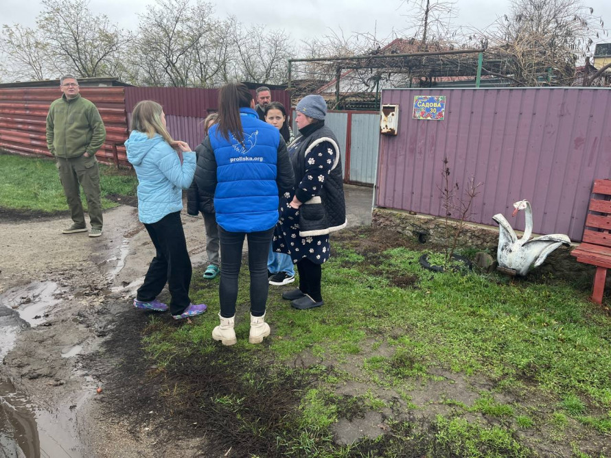 Нове життя у Запоріжжі - гуманітарна місія евакуювала чоловіка з інвалідністю з Любицького (фото)