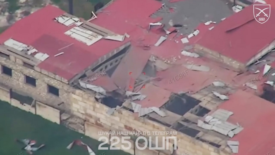 Знищили у схованці: на Запорізькому напрямку бійці ЗСУ вполювали російського "франкенштейна" (відео)