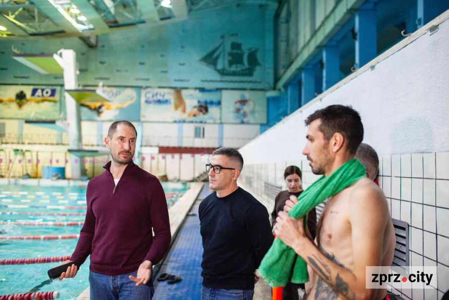 Перший кілометр після поранення: ветеран із Запоріжжя проходить реабілітацію в межах проєкту «Вільні хвилі»