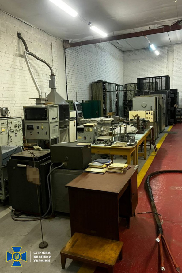 Масштабна оборудка - запорізька компанія продала ЗСУ браковані окуляри на мільйони