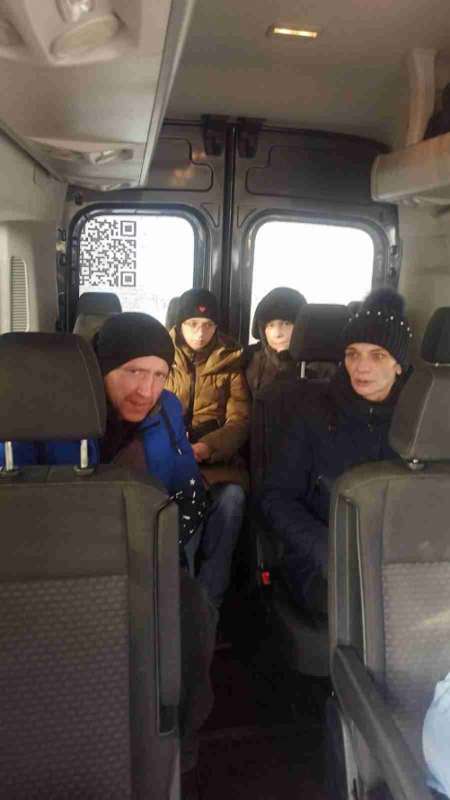 Шлях до безпеки - як триває евакуація в Запорізькій області і куди звертатися