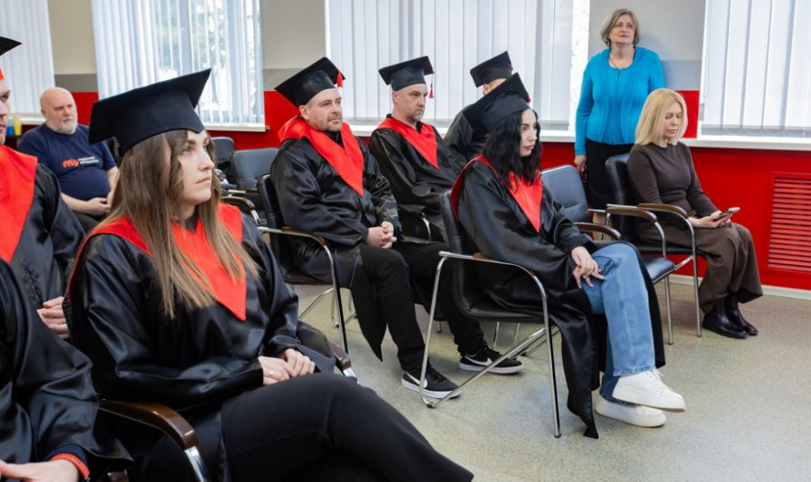 Інженери, які змінюють промисловість: у Метінвест Політехніці відбувся випуск магістрів