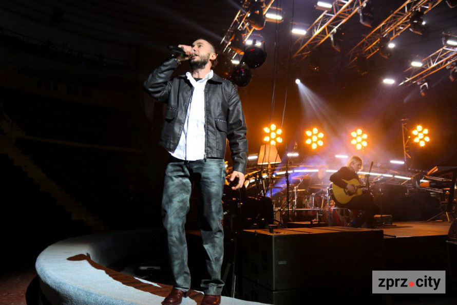 Коли зал співає разом: у Запоріжжі відбувся особливий концерт гурту "Антитіла" (фото)