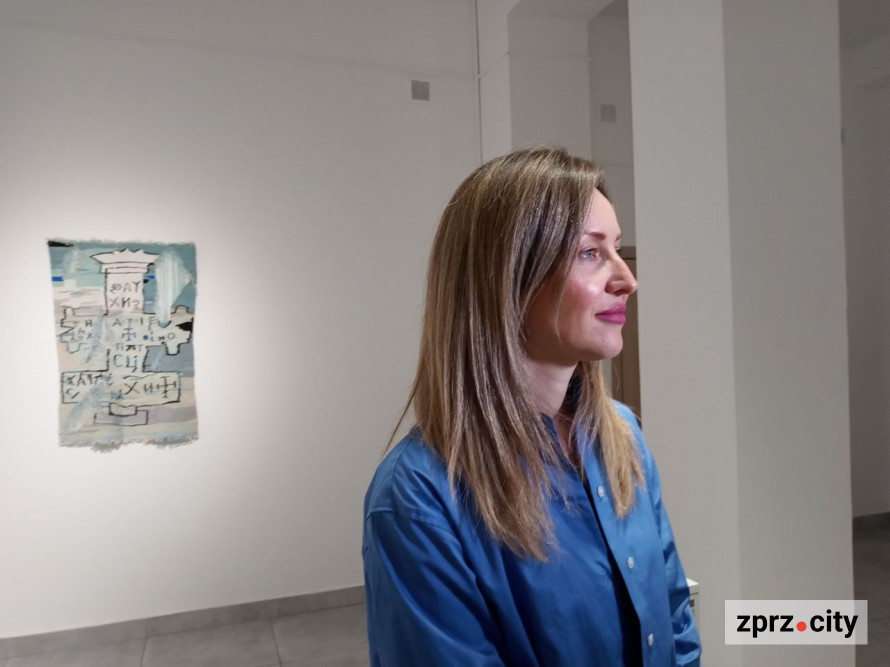 У Запоріжжі показали книгу, вирощену з гриба, та інші незвичайні артбуки - фото