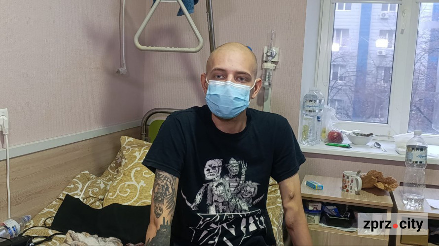 «Діаліз — це важкий шлях»: запорізькі лікарі успішно провели дві унікальні трансплантації нирок (фото)