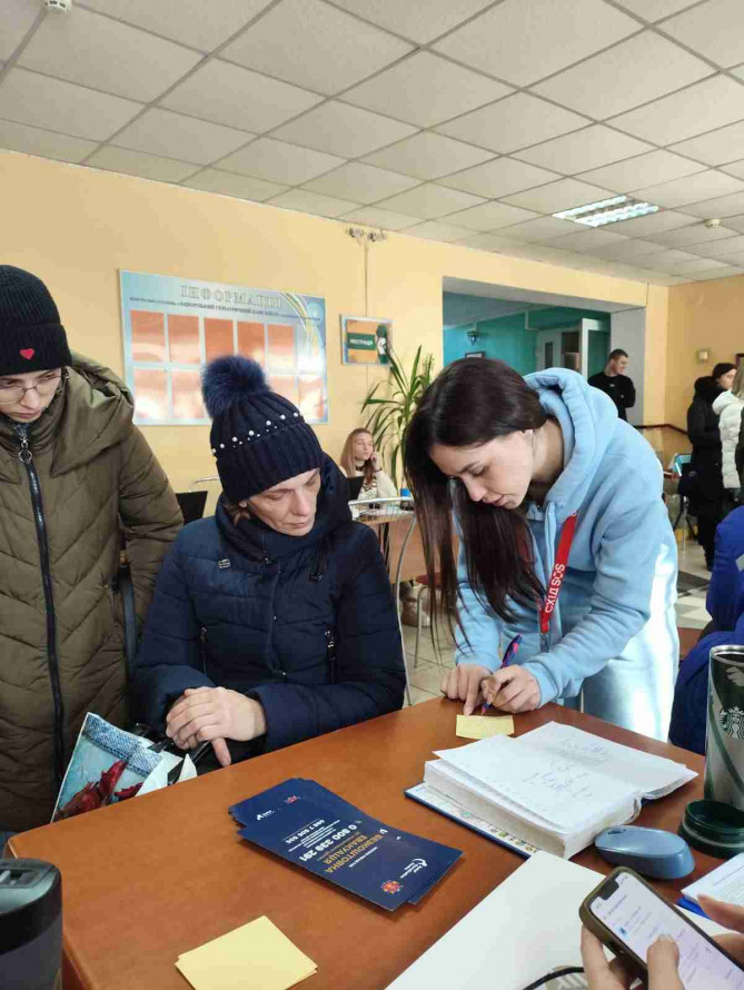 Обов’язкова евакуація через загрозу обстрілів — куди їхати мешканцям Запорізької області і як отримати допомогу