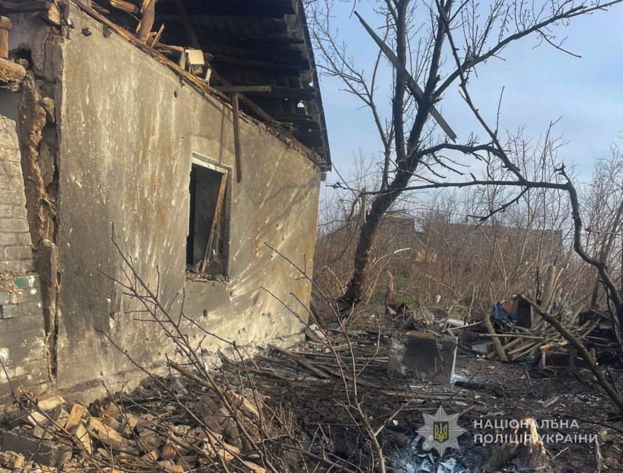 У Запоріжжі після ранкового удару загорілися склади: що відомо про наслідки (фото)