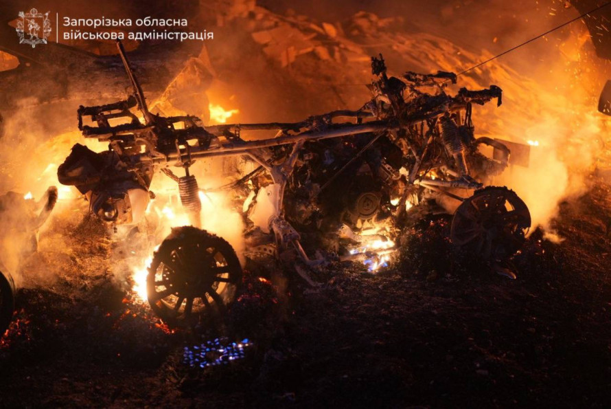У Запоріжжі після ранкової атаки є загиблі: ворог завдав сотні ударів по області (фото, відео)