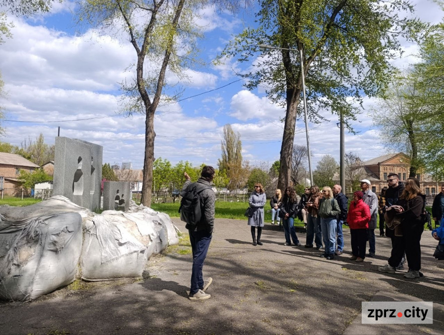 Від найстарішої школи до справжнього замку: які незвичайні менонітські будівлі можна побачити в Запоріжжі (фото)