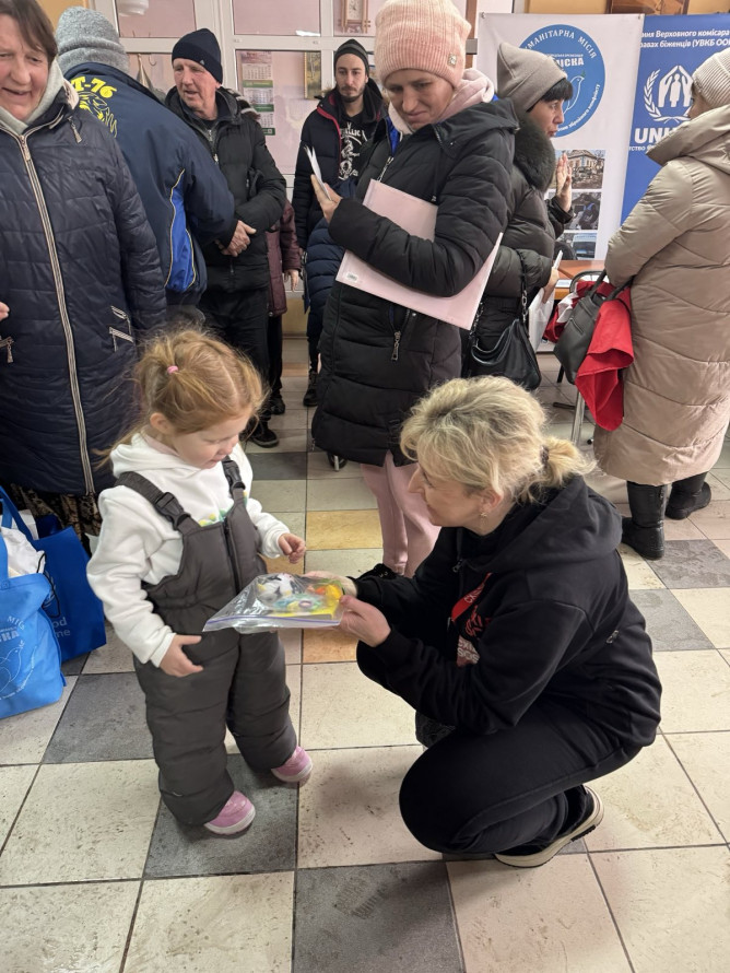 Шлях до безпеки - як триває евакуація в Запорізькій області і куди звертатися
