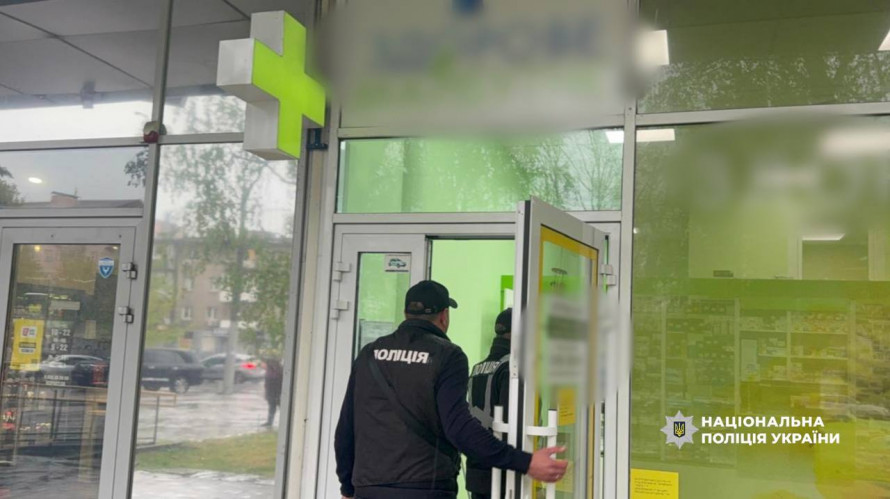 У Запоріжжі викрили схему незаконного ввезення та збуту незареєстрованих ліків для онкохворих (фото, відео)