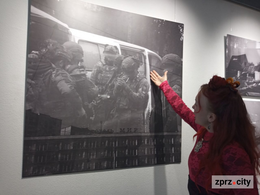 Магія співпадінь - у Запоріжжі показали незвичайне поєднання військового та тилового світів