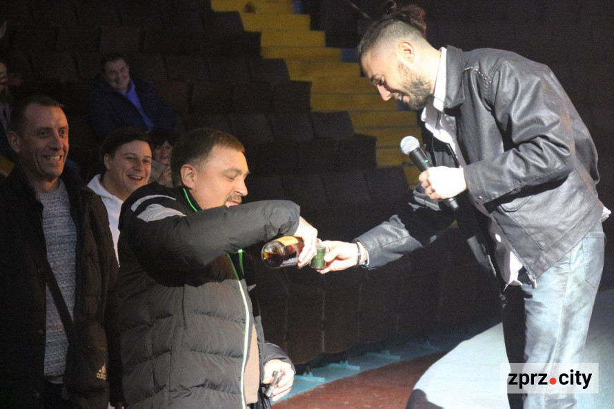 Коли зал співає разом: у Запоріжжі відбувся особливий концерт гурту "Антитіла" (фото)