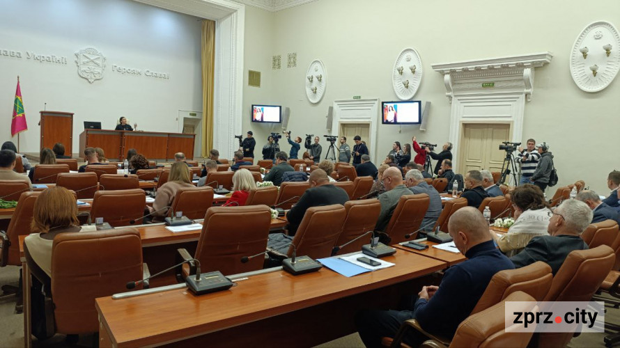 Електротранспорт без світла - у Запоріжжі шукають рішення для роботи трамваїв та тролейбусів під час відключень