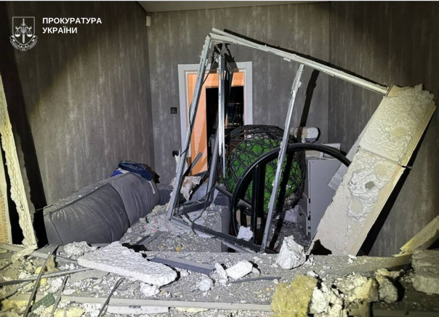 "Вечір вівторка. Люди просто були у власному домі" - що відомо про наслідки ворожої атаки 16 грудня на Запоріжжя