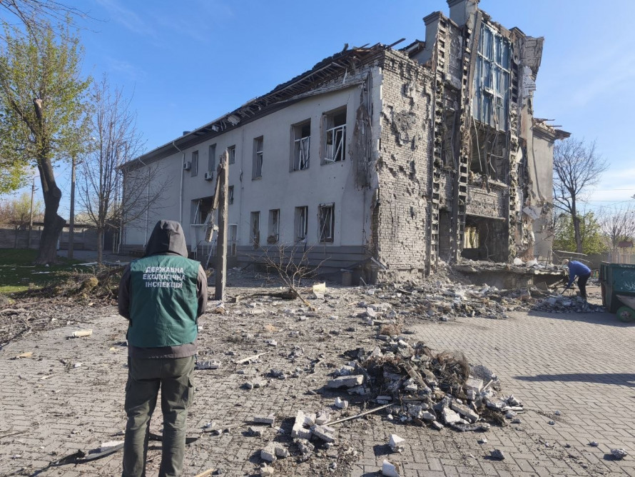 Екологи розповіли про наслідки ворожих атак 16 і 17 квітня - фото