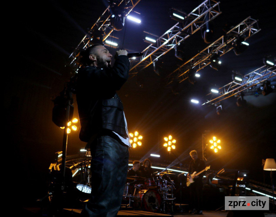 Коли зал співає разом: у Запоріжжі відбувся особливий концерт гурту "Антитіла" (фото)