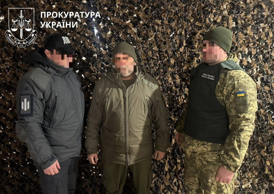 «Бойові» для бухгалтерів: на Запоріжжі ДБР викрило схему з незаконними виплатами у військовій частині