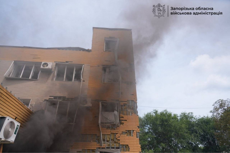 Не вижила після удару КАБами: у Запоріжжі загинула випускниця політехніки (фото)