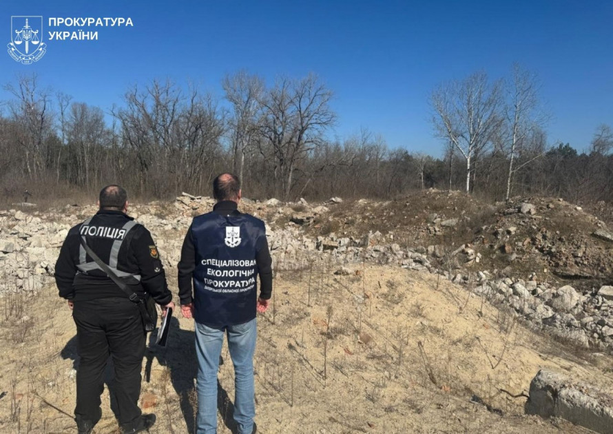 Знесли будівлі — отруїли ґрунт: у Запоріжжі бізнесмен завдав довкіллю збитків на десятки мільйонів (фото)