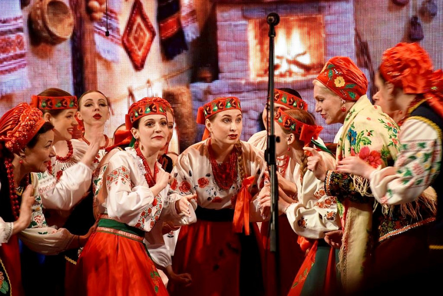 У запорізькій філармонії показали яскраву прем'єру мюзиклу з українським колоритом - фото