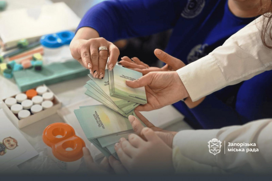 У Запоріжжі стартувала серія міських арттерапевтичних зустрічей для сімей - фото