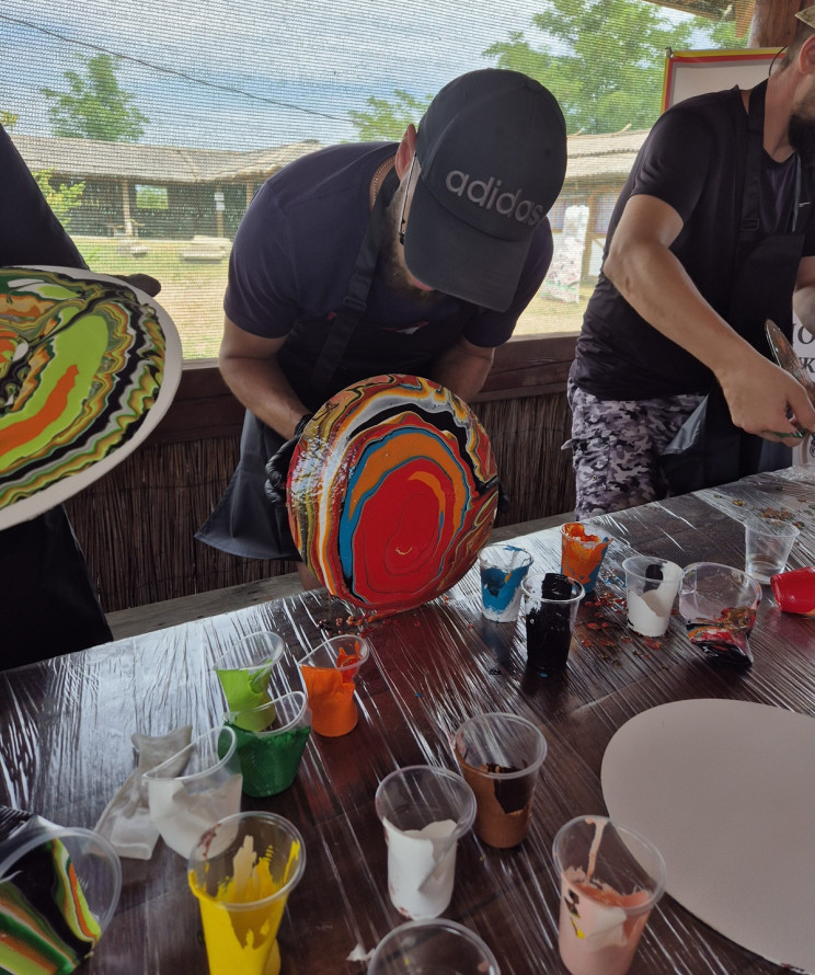 Від ретриту до нових сил: як у Запоріжжі допомагають ветеранам і їхнім родинам відновитися після війни