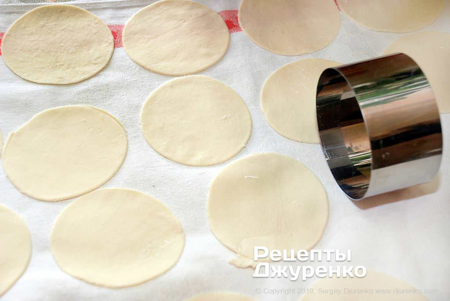 Майже вареники - як приготувати китайські пельмені цзяоцзи з грибами, яйцем та зеленню