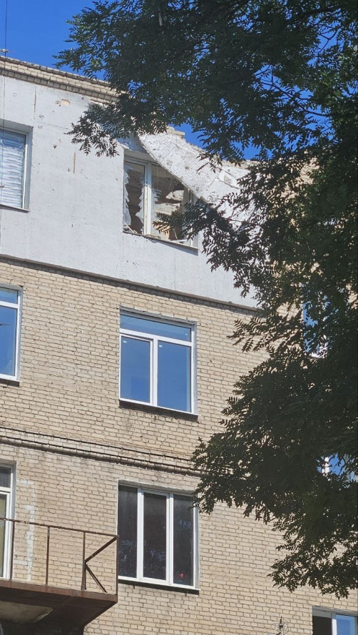 У Запоріжжі після атаки дронів зафіксували засмічення землі: екологи показали наслідки (фото)