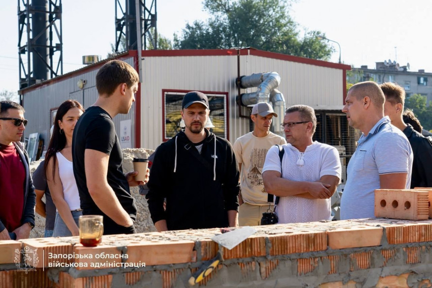 Підземна школа, захист підстанції та лікарні: що будують і ремонтують у Запоріжжі