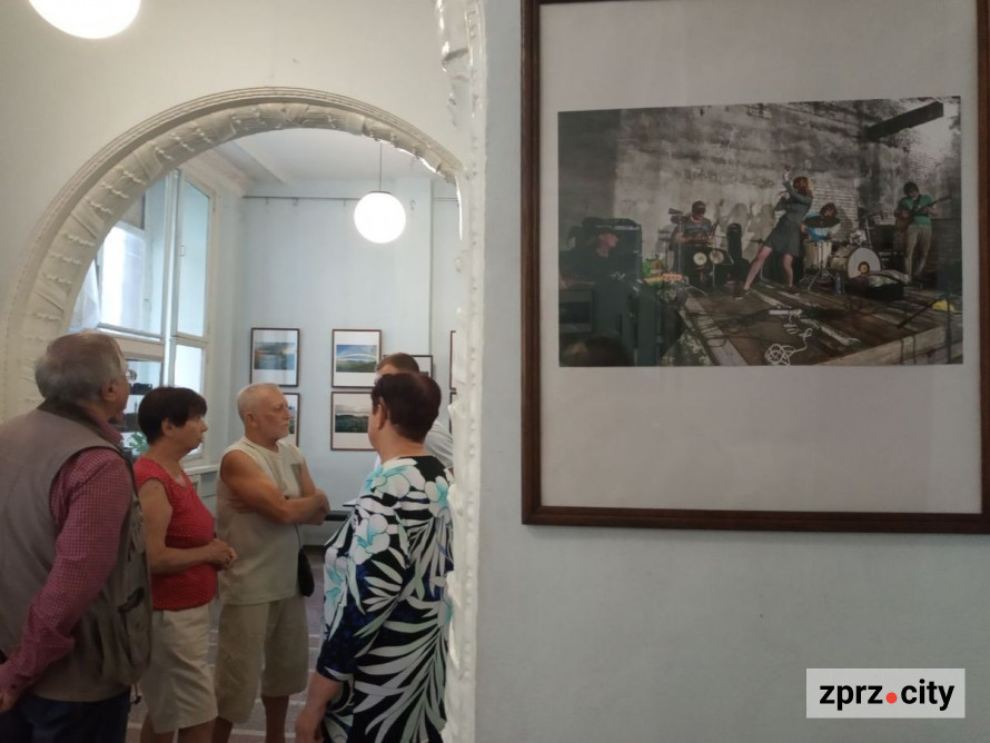 Неймовірна Хортиця: у Запоріжжі показують золоту колекцію світлин фотохудожника, якого вже понад рік немає з нами