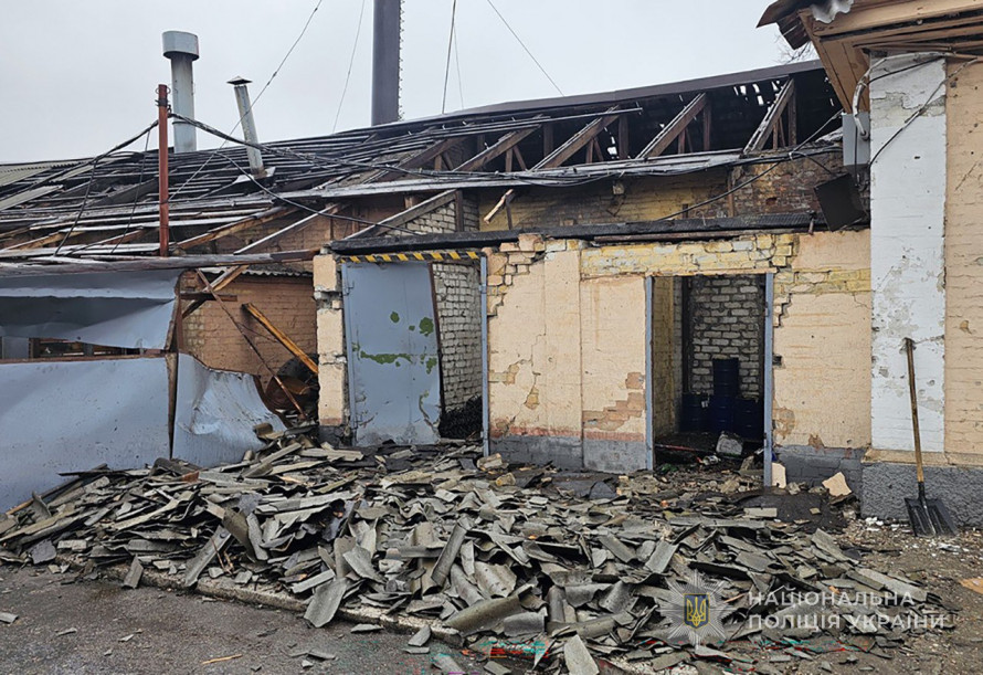 Російський дрон атакував машину з хлібом у Біленькому - поранений водій