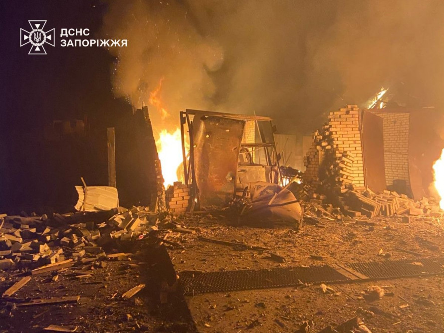 Ворог атакував Запорізький район: одна людина отримала поранення (фото)