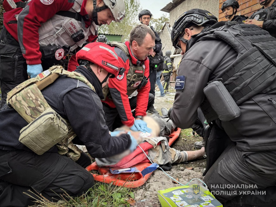 Не вижив після влучання ракети: на Запоріжжі внаслідок обстрілів є загиблий та шестеро поранених (фото)