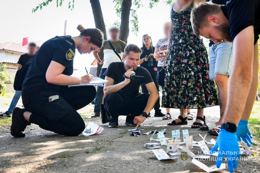 Торгівля з присмаком тротилу - в Запоріжжі молодий "бізнесмен" попався на гранатах (фото)