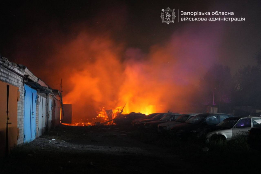 Російські дрони атакували два райони Запоріжжя: що відомо про наслідки ударів (фото, відео)