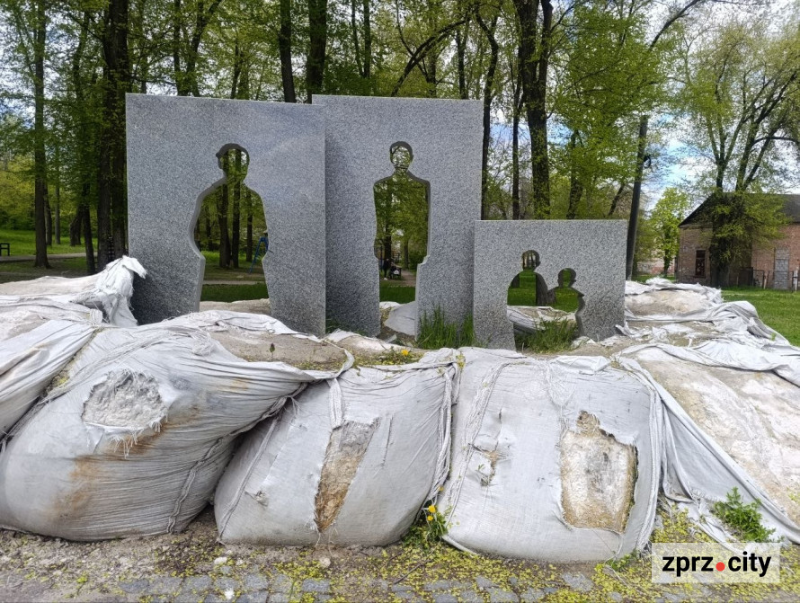 Від найстарішої школи до справжнього замку: які незвичайні менонітські будівлі можна побачити в Запоріжжі (фото)