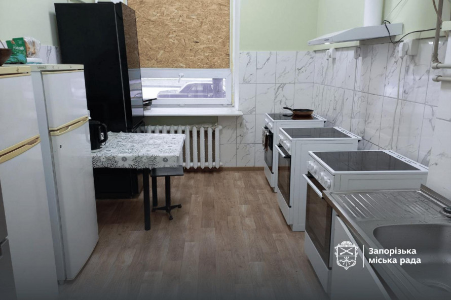 Зробили комфортнішими: в Запоріжжі завершили ремонт гуртожитків для переселенців (фото)