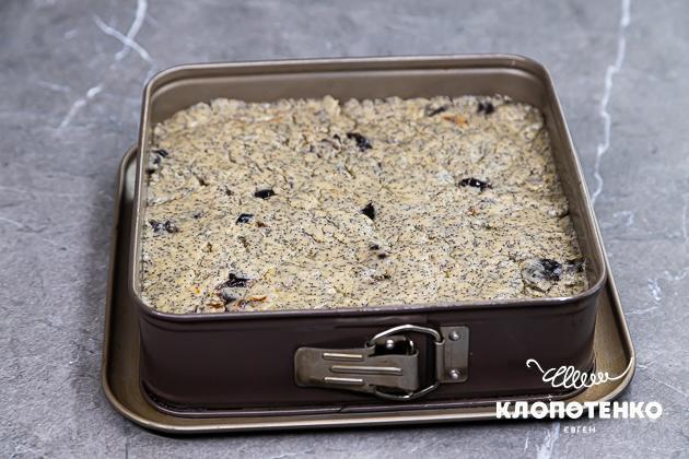 Урізноманітнимо пісне меню - чудовий маковий пиріг від відомого шеф-кухаря