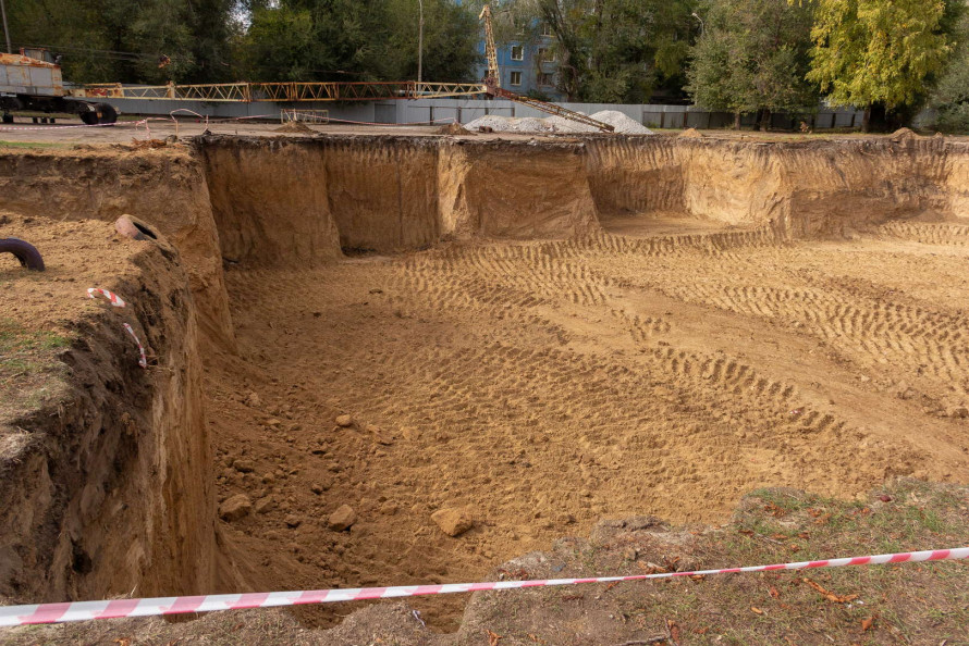 У Запоріжжі стартувало будівництво дев'ятої підземної школи (фото, відео)