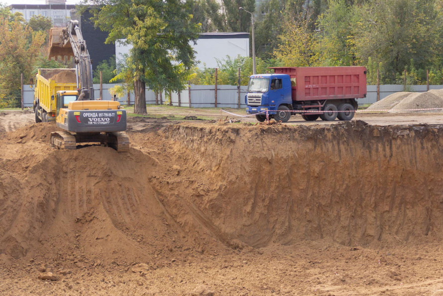 У Запоріжжі стартувало будівництво дев'ятої підземної школи (фото, відео)