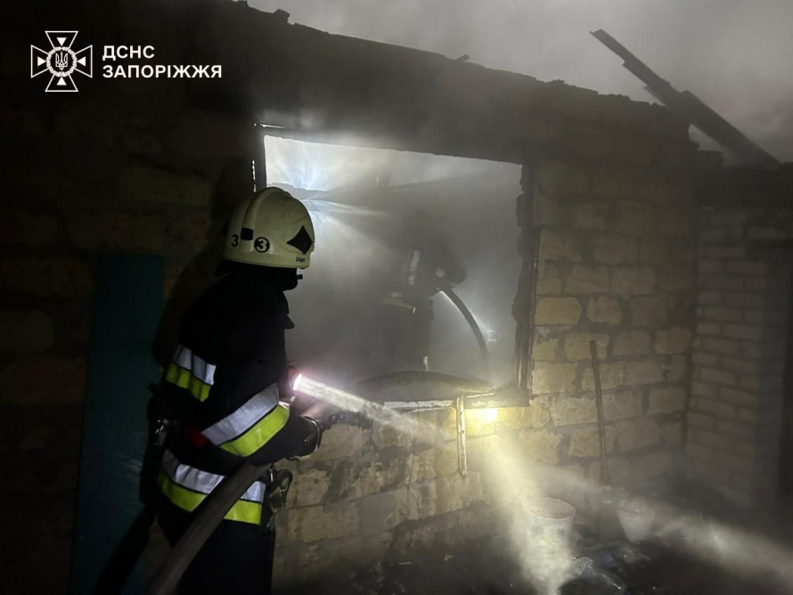 У Запорізькому районі встановлюють причини пожеж у житлових будинках