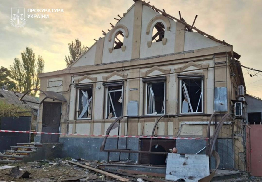 Атака на маршрутку та ранковий удар БпЛА: на Запоріжжі внаслідок обстрілів є загибла та поранені (фото, відео)