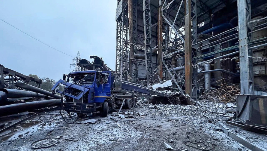 Шість ракет по Запоріжсталі: росіяни знову вдарили балістикою по комбінату (фото)