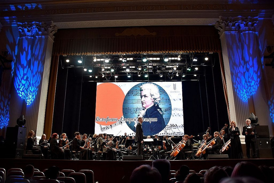 «Європейський - запорізькі музиканти запропонували глядачам 